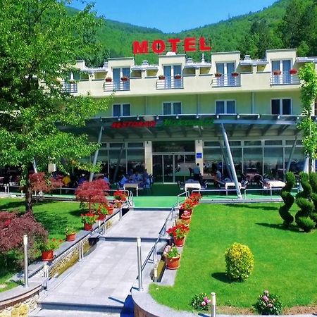 Motel Maksumic Jablanica Exteriér fotografie