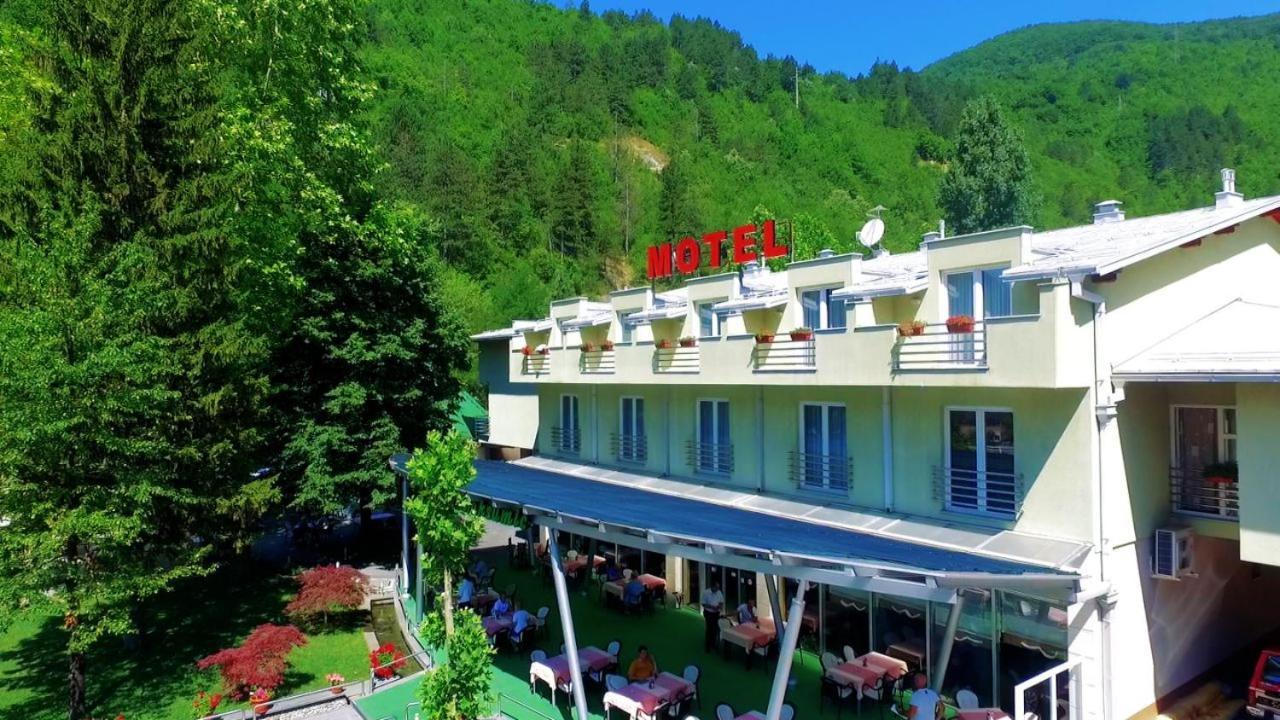 Motel Maksumic Jablanica Exteriér fotografie